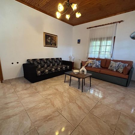 Beachfront Cottage Nea Triglia Esterno foto