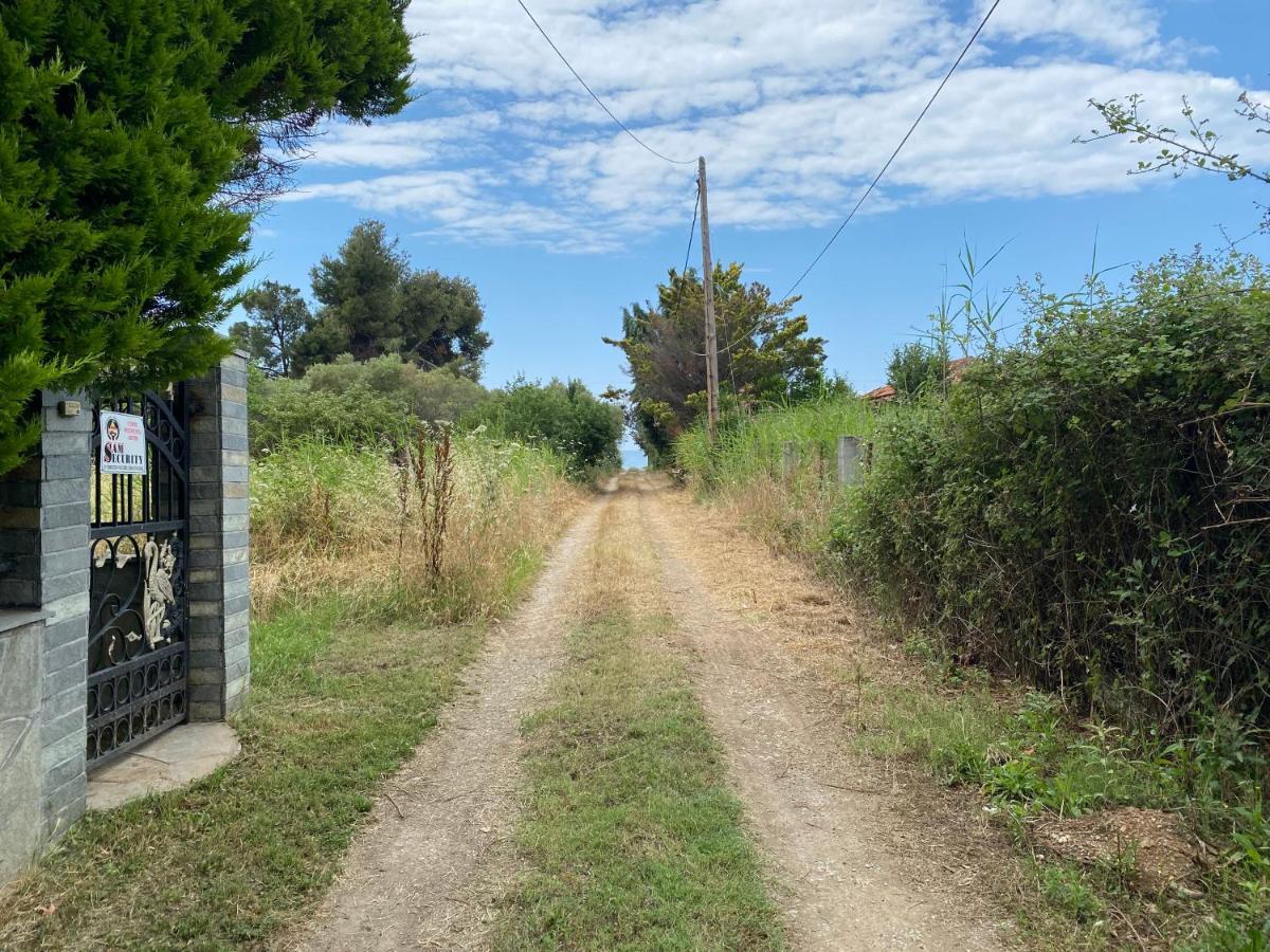 Beachfront Cottage Nea Triglia Esterno foto